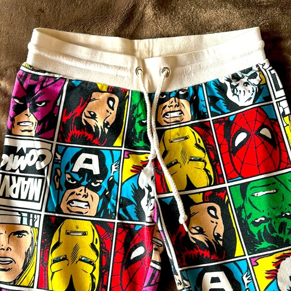 Marvel Comics Jogger Pants - Picture 4 of 5